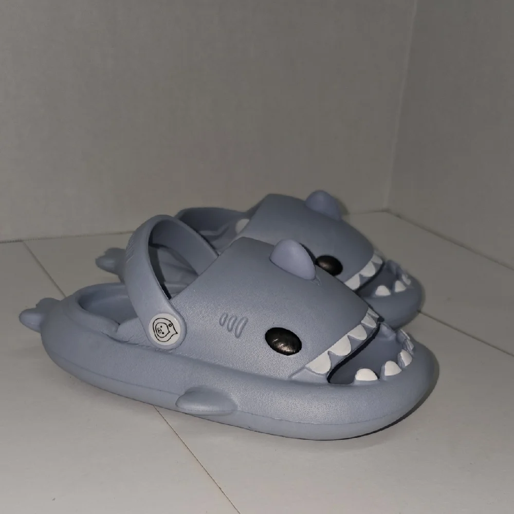 Kids Shark Design Shoes - Gray